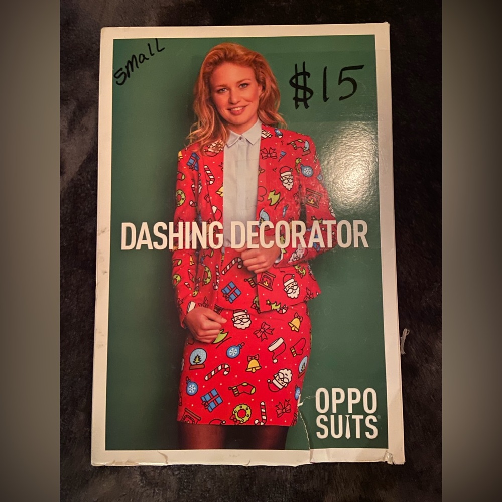 EUC Women’s Christmas Suit